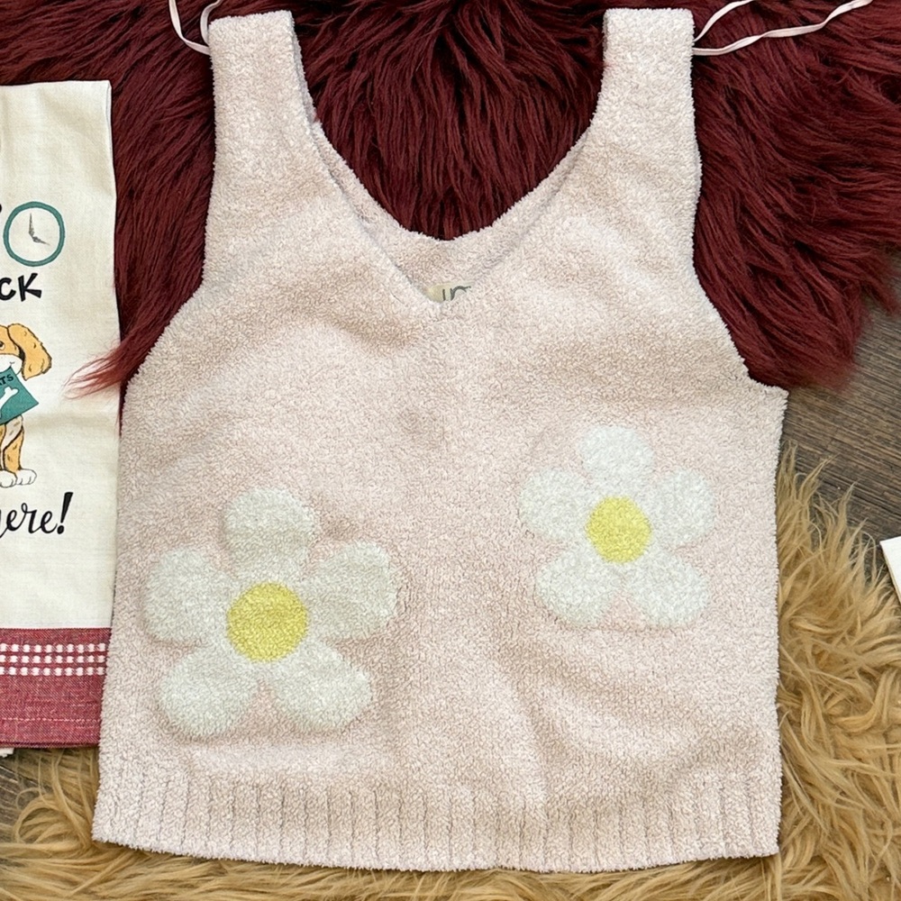 UGG Pink Fuzzy Daisy Knit Sweater Tank Crop Top (S)